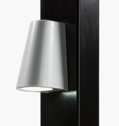 Заказать Элегантное LED-освещение Locinox (Бельгия) TRICONE для ворот, цвета zilver и 9005 (черный) в Краснодаре